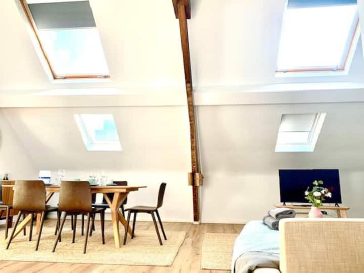 Cozy Apartment In Antwerpen Centraal Exterior foto