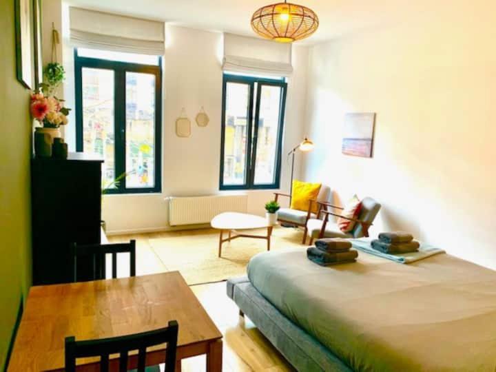 Cozy Apartment In Antwerpen Centraal Exterior foto